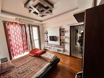 Bedroom in 2.5 BHK Apartment at Gaur City 2 - 16th Avenue, Sector 16c Greater Noida – for Sale
