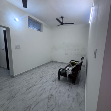 2 BHK Builder Floor For Rent in Saket