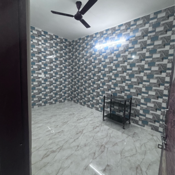 Room in 2 BHK Builder Floor at Saket – for Rent