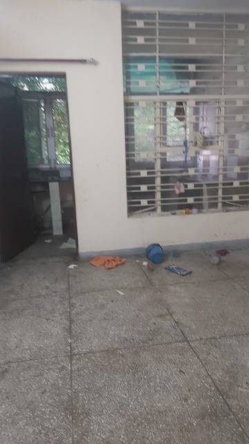 Balcony in 3.5 BHK Apartment at Mayur Vihar – for Rent