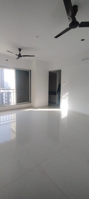 Room in 1 BHK Apartment at Vihang Golden Hills, Owale – for Rent