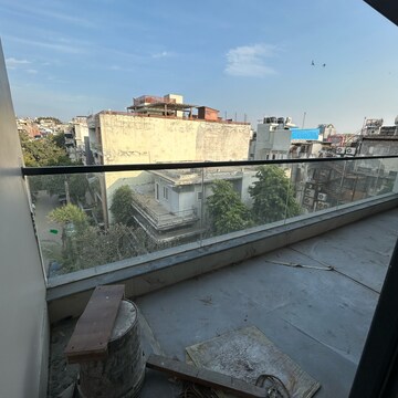 Balcony in 3 BHK Builder Floor at South Extension I – for Sale