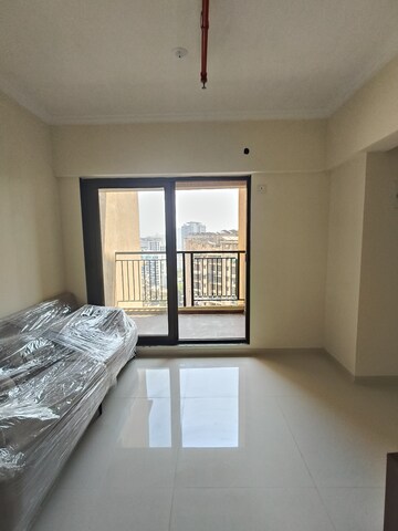 Room in 1 BHK Apartment at Raunak City, Kalyan West – for Rent