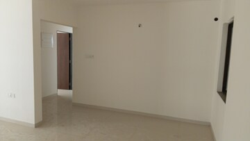 Room in 2 BHK Apartment at Acme Ozone, Manpada – for Sale