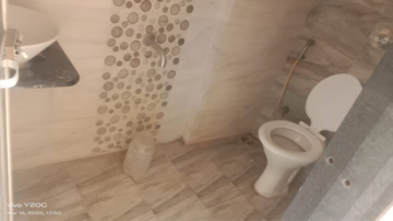 Bathroom in 2 BHK Apartment at Narhari Aashapura Symphony, Dawale – for Rent