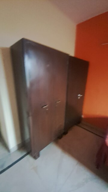 Furnished Amenities in 2 BHK Builder Floor at Suncity Township Gurgaon, Sector 54 – for Rent