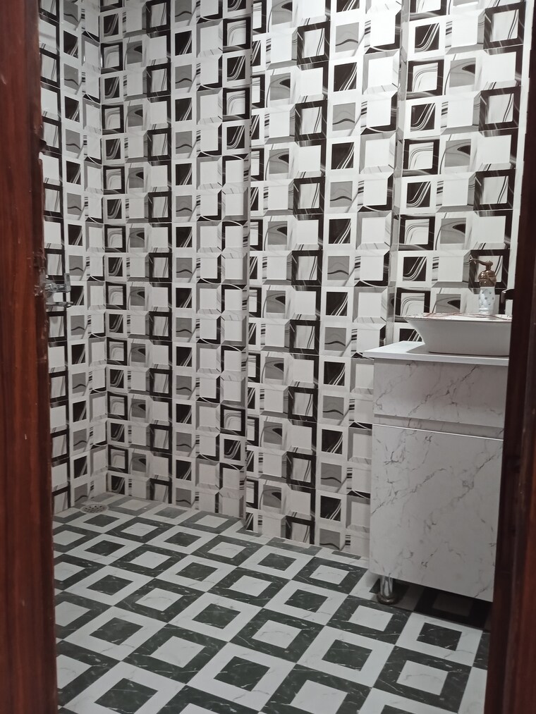 Bathroom, mahavir enclave 1 1 Bedroom 450 Sq.Ft. Apartment In Mahavir Enclave 1 Delhi 8354549