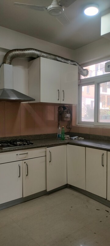 Kitchen in 4 BHK Apartment at Emaar Emerald Floors Premier, Sector 65 – for Rent