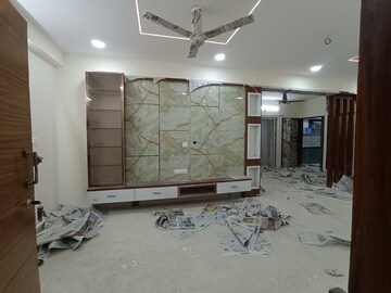Room in 2 BHK Apartment at Kondapur – for Rent