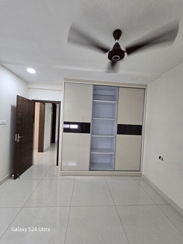 Room in 3 BHK Apartment at My Home Tarkshya, Kokapet – for Rent