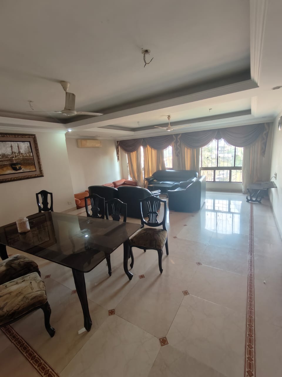 2 BHK + Extra Room Apartment For Sale in Space Residency Byculla