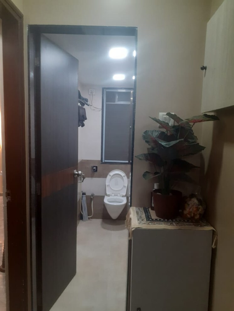 Bathroom, ayodhya-saffron 1 Bedroom 440 Sq.Ft. Apartment In Kurla Mumbai 8354659