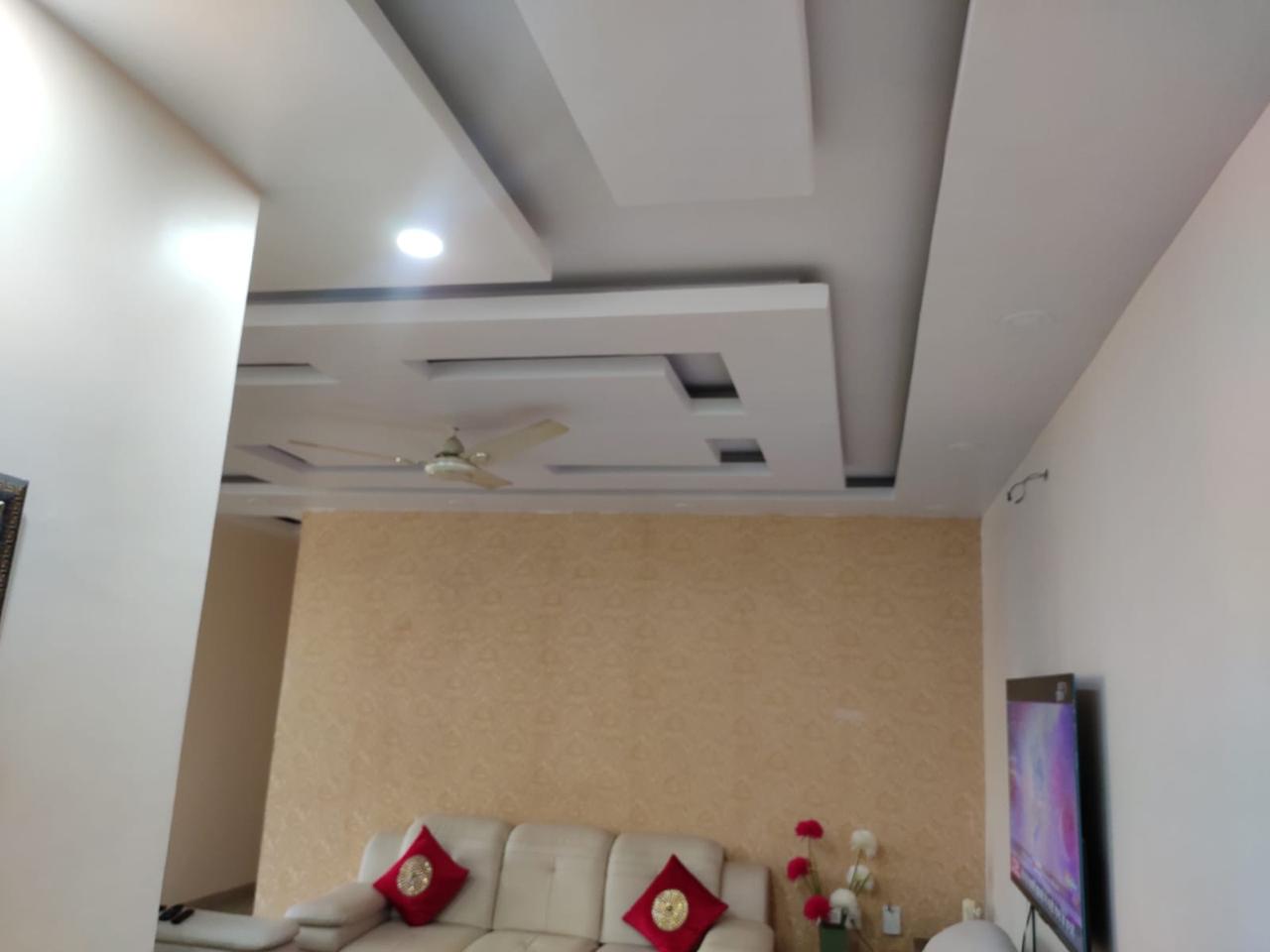 3 BHK + Servant Room Builder Floor For Sale in BPTP Park 81