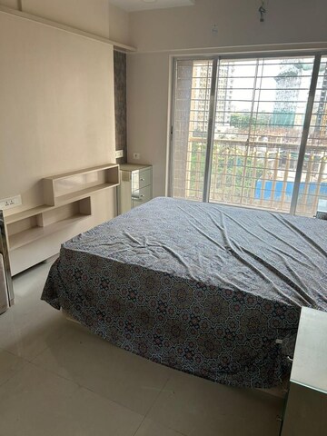 Master Bedroom in 2 BHK Apartment at Unique Poonam Estate Cluster 2, Mira Road – for Rent