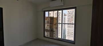 Room in 2 BHK Apartment at Vaibhavlaxmi Peak 25, Vikhroli East – for Rent
