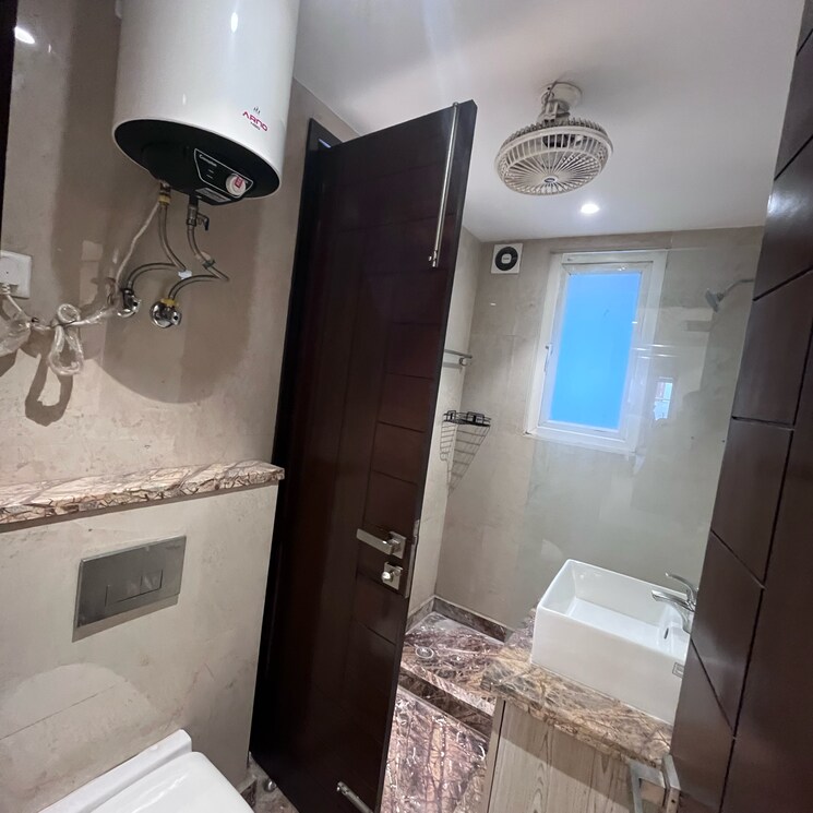 Bathroom, ansal-sushant-lok-i 3 Bedroom 1745 Sq.Ft. Builder Floor In Sector 43 Gurgaon 8354710