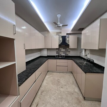 Kitchen in 3 BHK Builder Floor at Ansal Sushant Lok I, Sector 43 – for Rent