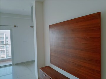 Room in 2 BHK Apartment at Sobha Dream Gardens, Thanisandra Main Road – for Rent