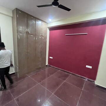 Kitchen in 3 BHK Builder Floor at Builder Floor, Sector 28 – for Rent