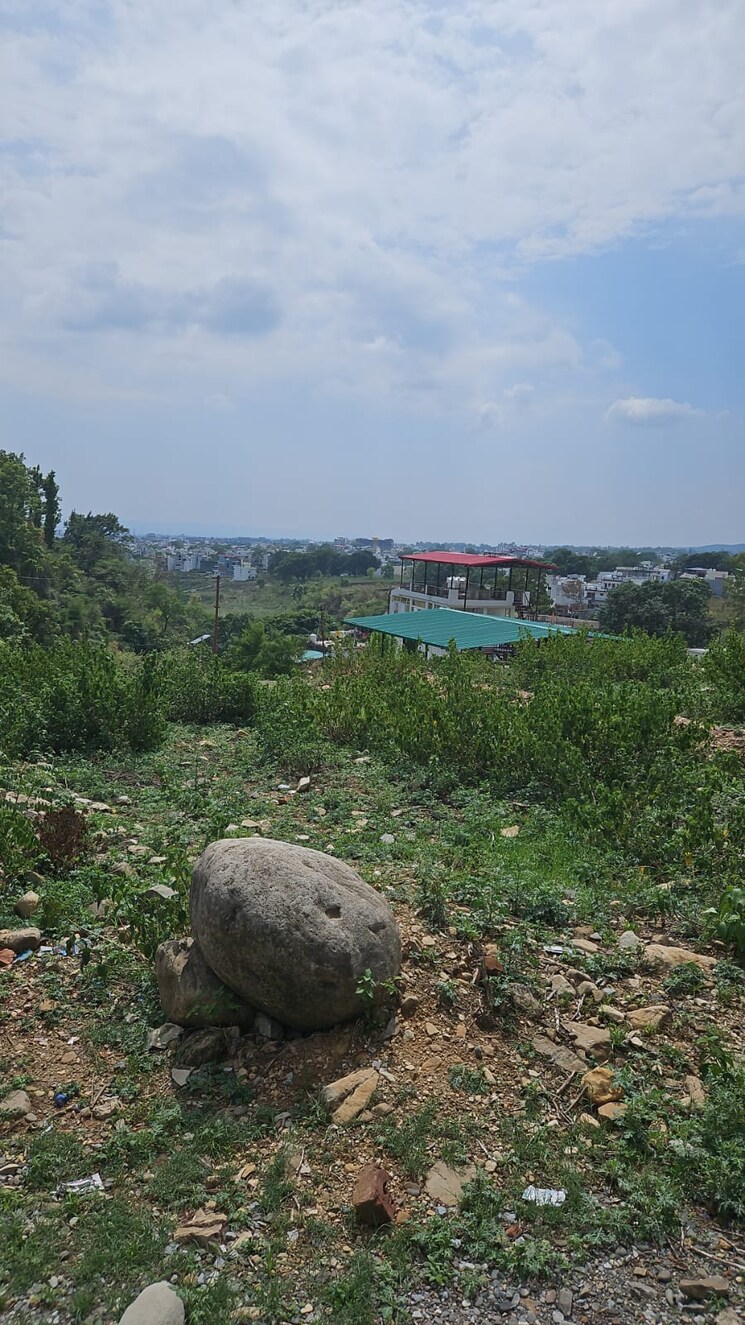 undefined, sahastradhara road  1275 Sq.Yd. Plot In Sahastradhara Road Dehradun 8354775