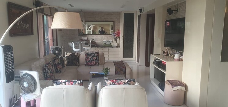 Living Room, rmz-woodsvale 4 Bedroom 3900 Sq.Ft. Apartment In Benson Town Bangalore 8354758