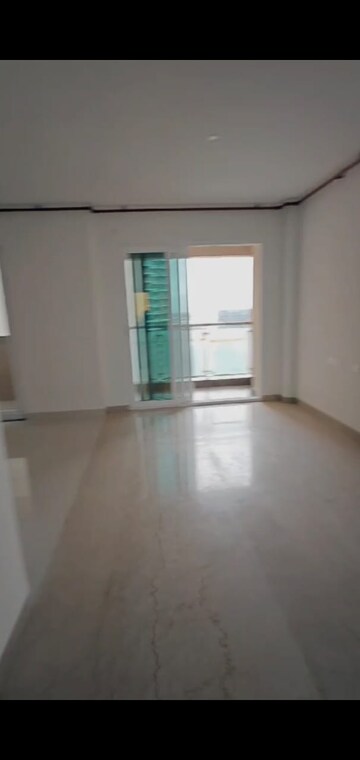 Room in 4 BHK Apartment at Phoenix One Banglore West, Rajaji Nagar – for Sale