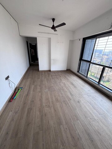 Room in 2 BHK Apartment at Kakad West End, Andheri West – for Rent