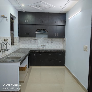 Kitchen in 1 RK Builder Floor at Suncity Township Gurgaon, Sector 54 – for Rent