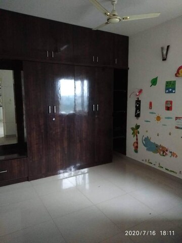 Room in 3 BHK Apartment at Mantri Webcity, Hennur – for Rent