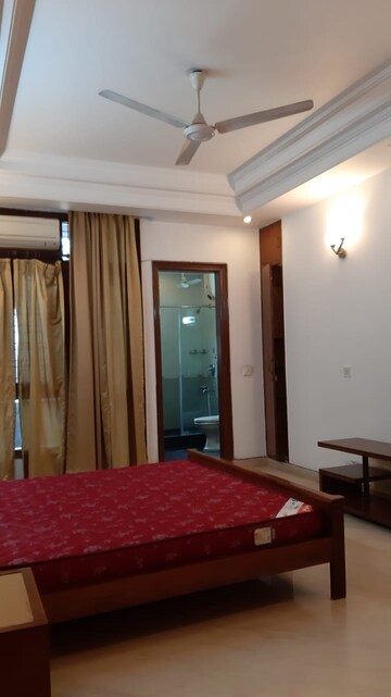 Building Lobby in 3 BHK Apartment at Greater Kailash I – for Rent