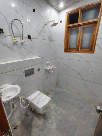 2 BHK Builder Floor For Rent in RWA Residential Society Sector 46, Sector 46