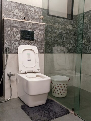 Bathroom in 3 BHK Apartment at Navjeevan Vihar – for Rent