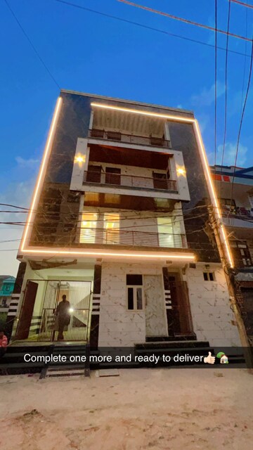 1 BHK Builder Floor – Exterior View View at Bhajanpura - for Sale