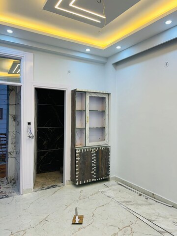 Room in 1 BHK Builder Floor at Bhajanpura – for Sale