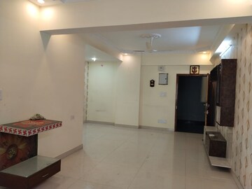 Room in 3 BHK Apartment at Bariatu – for Rent