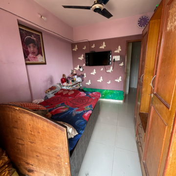 Kitchen in 2 BHK Apartment at Sahayog Nilayam, Titwala – for Sale