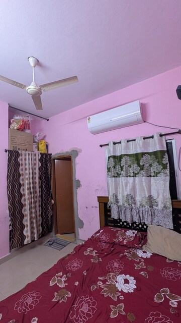 Bedroom in 2 BHK Apartment at Mallapur – for Sale