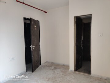 Bedroom in 1 BHK Apartment at Blumen Apartments, Vikhroli West – for Sale