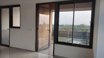Room in 4 BHK Apartment at Hebatpur – for Rent