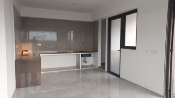 Room in 4 BHK Apartment at Hebatpur – for Rent