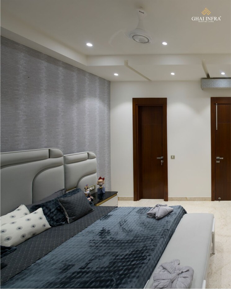 Bedroom, pitampura 4 Bedroom 2400 Sq.Ft. Apartment In Pitampura Delhi 8354998