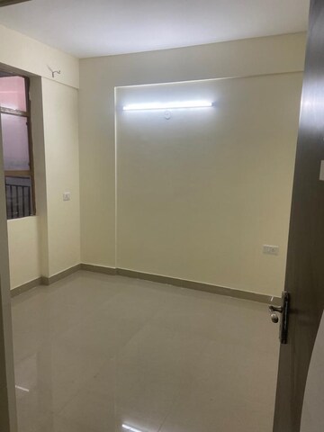 Room in 3 BHK Apartment at ROF Aalayas, Sector 102 – for Rent