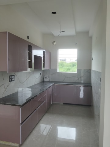 Kitchen in 4 BHK Builder Floor at Sector 43 – for Sale