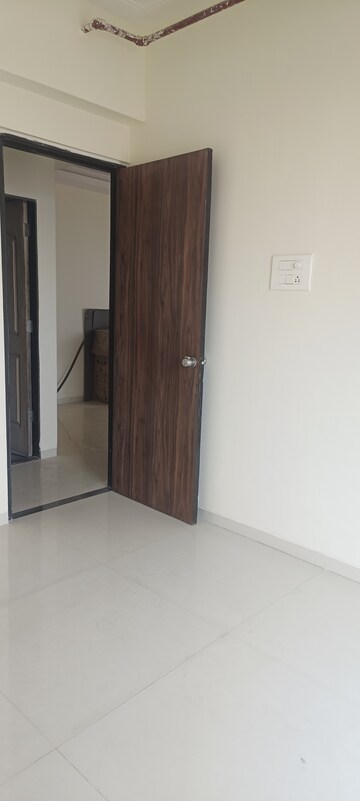 Room in 2 BHK Apartment at Juhi Serenity, Ghansoli – for Rent