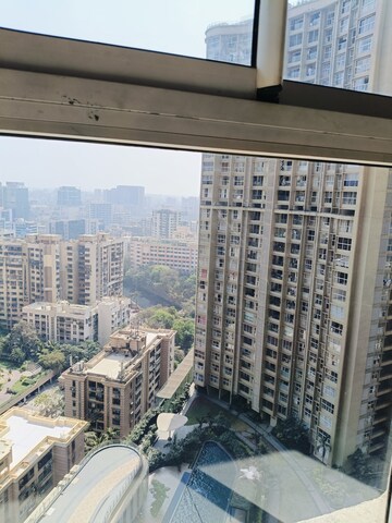 Master Plan in 3 BHK Apartment at Runwal Elegante, Andheri West – for Rent