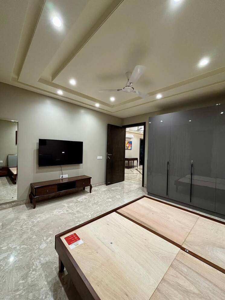 Kitchen, green-wood-city 5 Bedroom 500 Sq.Yd. Builder Floor In Sector 45 Gurgaon 8355138