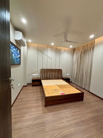 Bedroom in 5 BHK Builder Floor at Green Wood City, Sector 45 – for Sale