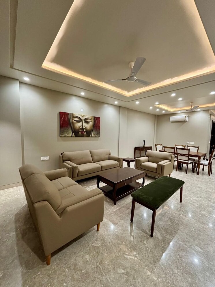Living Room, green-wood-city 5 Bedroom 500 Sq.Yd. Builder Floor In Sector 45 Gurgaon 8355138