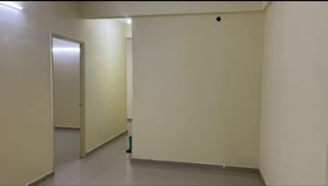 Room in 2 BHK Apartment at Pyramid Heights, Sector 85 – for Rent