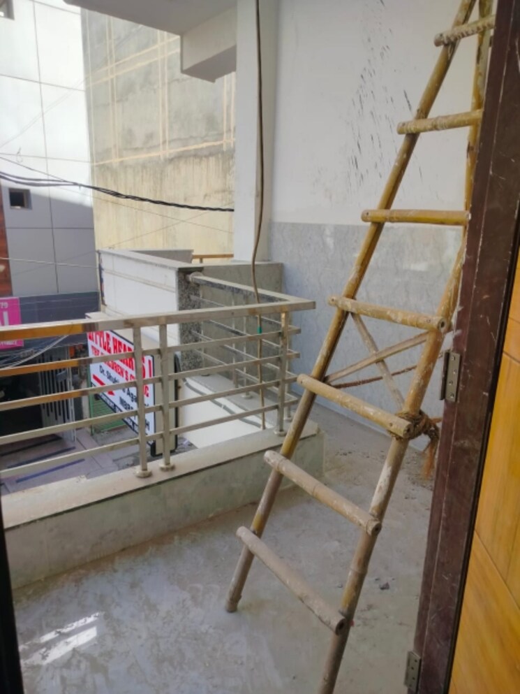 undefined, sector 8 dwarka 1.5 Bedroom 45 Sq.Yd. Builder Floor In Sector 8 Dwarka Delhi 8355168